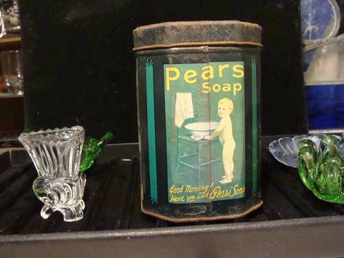 !!!HIGHLY! !COLLECTABLE!!FANTASTIC!!! PEARS SOAP TIN-!!!!OLD !!!OLD!!! OLD CONDITION!!!
