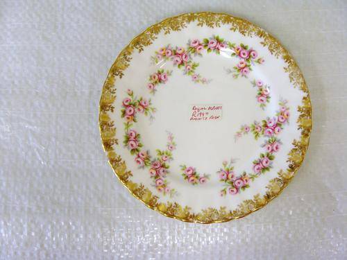 ROYAL ALBERT -BONE CHINA-ENGLAND "DIMITY ROSE" 1 CAKE PLATE 160MM DIAM!!!!!!UNIQUE BEAUTY