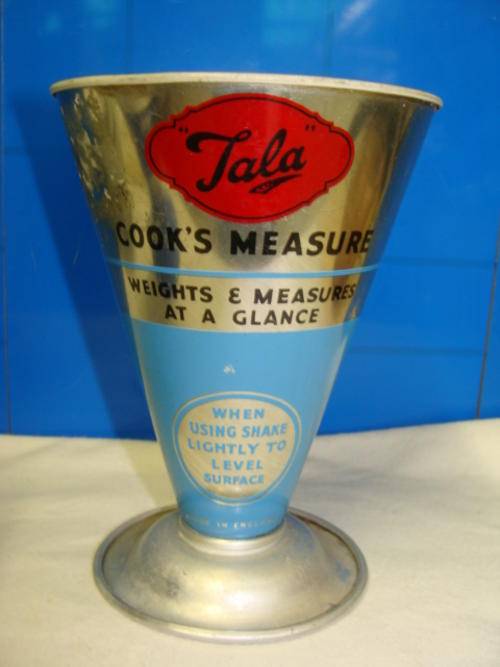 !!!WOW!!! WOW!!! OLD TALA  COOK MEASURE !!! Weights & Measures at a Glance METAL BASE