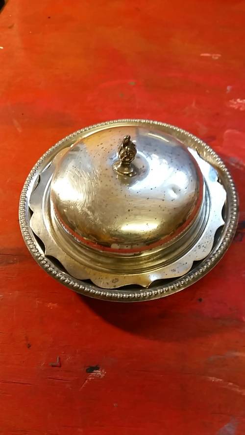 BEAUTIFUL ITEM!! BUTTER DISH IN 4 PARTS