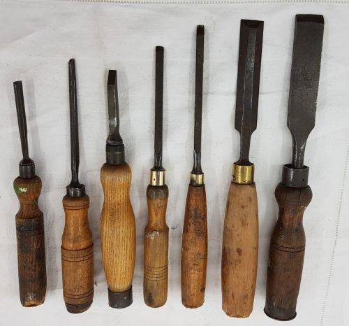 VINTAGE CHISEL COLLECTION.