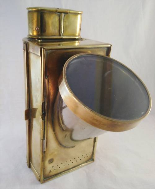 SHIPS LAMP IN SOLID BRASS  G. BOCOCK & CO LTD 1942 BIRMINGHAM