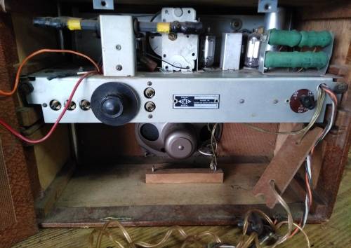 SMD VINTAGE VALVE  RADIO