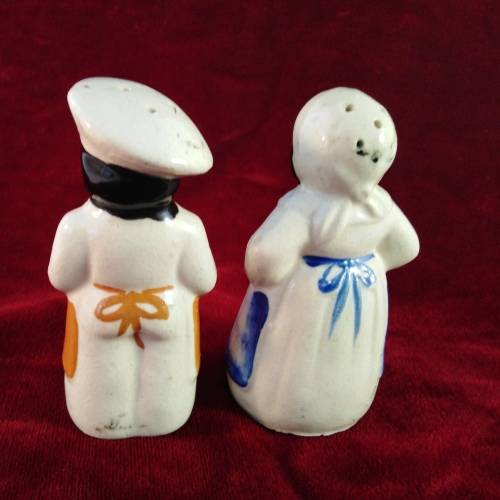 SALT AND PEPPER SET "BAKER AND CHEF"