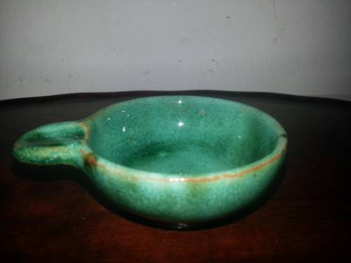 Linn Ware miniature bowl with flange handle circa 1940's