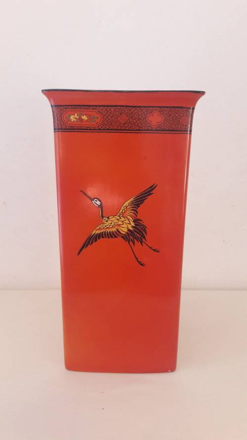 Large Art Deco Shelley geometric vase in Japonisme style circa 1920's