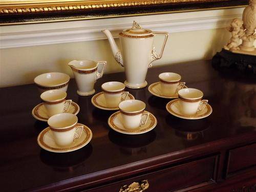~ART DECO BURLEIGH 16 PCE SET~ZENNITH TRIANGLE HANDLE~CONICAL~RARE JAZZY GILT PATTERN.SENSATIONAL