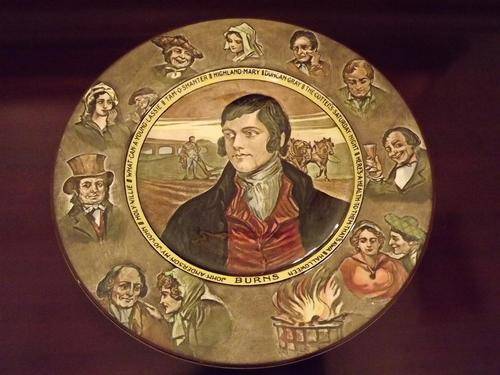 ANTIQUE ROYAL DOULTON Charger Plate/Rack Plate  "BURNS "D6306 -.Made in England.