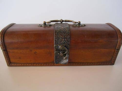 WOW!!! Stunning Large Shaped Rectangular Wooden Box