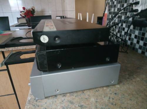 3x DVD PLAYERS FULLY FUNCTIONAL