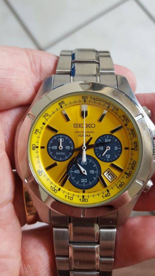 Seiko Chronograph Yellow