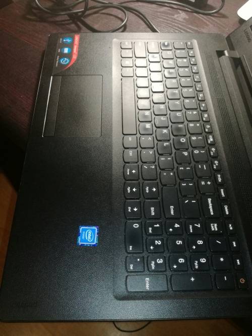 *EXCELLENT 9/10 CONDITION*6TH GENERATION*LENOVO IDEAPAD 110*CELERON N3060*HD GRAPHICS*HD SCREEN*DVD*