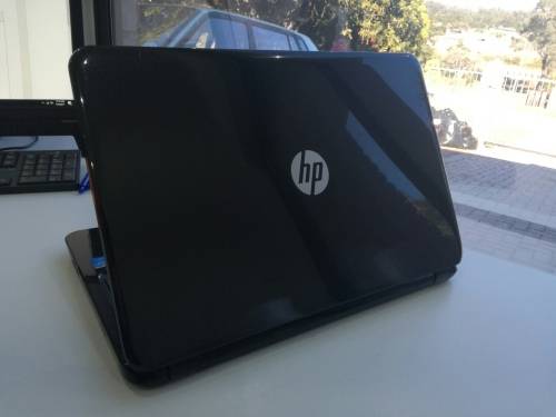 *Very Good Condition*HP NOTEBOOK 15R237*5TH GENERATION i3*4gb RAM*500GB HDD*GREAT BATTERY LIFE*