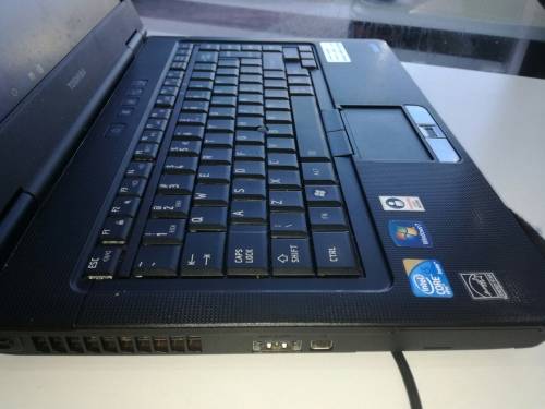 *TOSHIBA TECRA m11*i5-m560*HD DISPLAY*4GB RAM*250GB HDD*