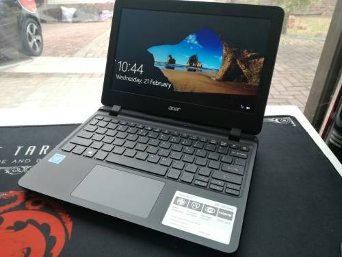 ***BRAND NEW***ACER ASPIRE ES11 ES1*6TH GEN N3350*2GB RAM*32GB EMMS*HD DISPLAY
