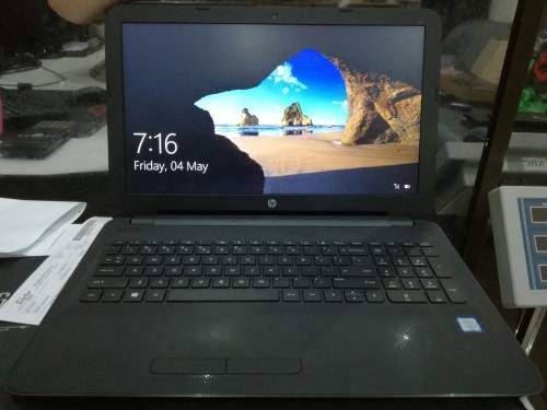 FINAL PRICE DROP!!*IMMACULATE*6th gen i5*HP 250 G4*i5-6200U*4GB RAM*500GB HARD DRIVE*HD DISPLAY*DVD*