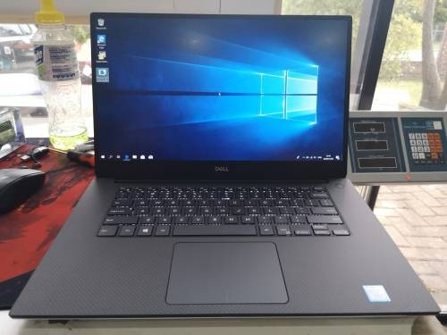 final price drop!TOP OF THE RANGE*DELL PRECISION 5520*i7-7820HQ*32GB DDR4*512GB SSD*QUADRO 4GB*