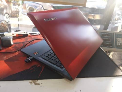 *AMD FX HIGH PERFORMANCE LAPTO*LENOVO Z50-75*AMD FX-7500*10 COMP CORES*RADEON R7*6GB RAM*1000GB HDD*