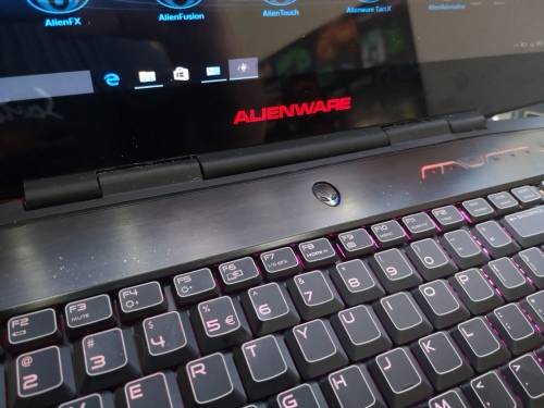 *Gaming Paradise*ALIENWARE M18X*18.4 HD*AMD CrossFireX**16gb RAM*1000GB HDD*