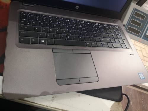 Excellent!**HP ZBOOK15G3*i5-6200u*8GB*1000GB*FHD*AMD FIREPRO*