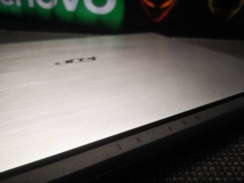 *7th GEN BEAUTY!*ACER ASPIRE 315*i3-7020U*HD*1000GB HDD*4GB RAM*HD620 GRAPHICS*