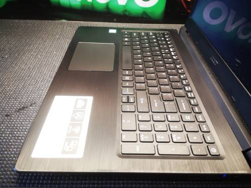 *7th GEN BEAUTY!*ACER ASPIRE 315*i3-7020U*HD*1000GB HDD*4GB RAM*HD620 GRAPHICS*