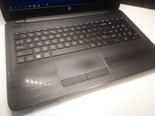 Solid performer**HP 255 G5*AMD E2-7110u*QUAD CORE*7th GEN*RADEON R2*8GB RAM*500GB HDD*DVD*