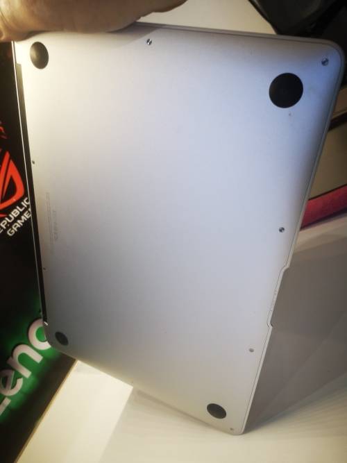 1ST BID TAKES!*IMMACULATE**Apple Macbook Air*EARLY 2015*i5-5250U*8GB RAM*128GB SSD*BACKLIT*