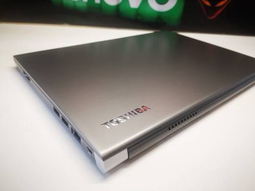 *Super Performance*TOSHIBA PORTEGE Z30*i5-6200U*12GB RAM*128GB SSD*HD*BACKLIT*