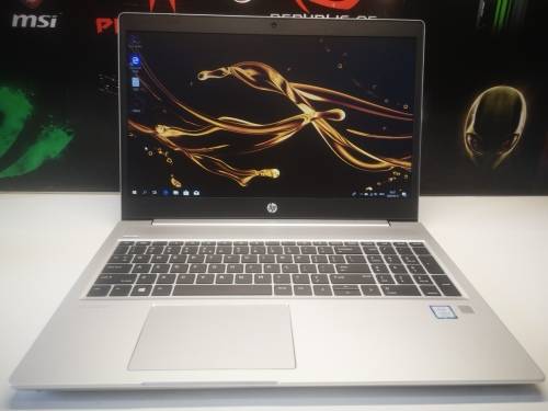 1ST BID TAKES!*AS NEW!*HP PROBOOK 450 G6*i5-8265u*12GB DDR4*500GB SSD*UHD 620*