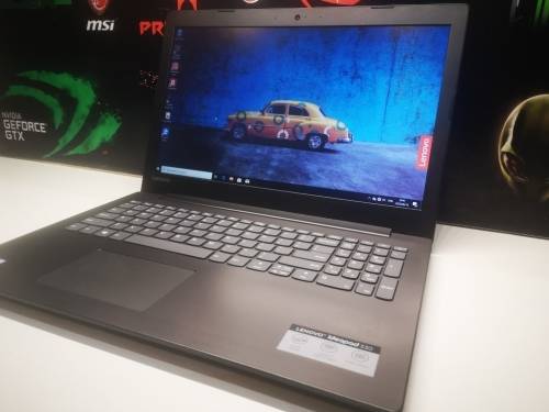 High Spec*As New*8TH GEN*LENOVO IDEAPAD 330*i5-8250U*FULL HD*8GB DDR4*1000GB HDD*UHD 620 GRAPHICS*
