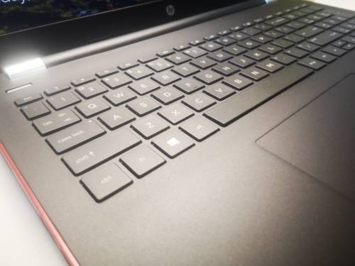*QUAD CORE BEAST!*HP NOTEBOOK 15*AMD QUAD CORE A10-9620P*7TH GEN*RADEON R5*8GB DDR4*1000GB HDD*