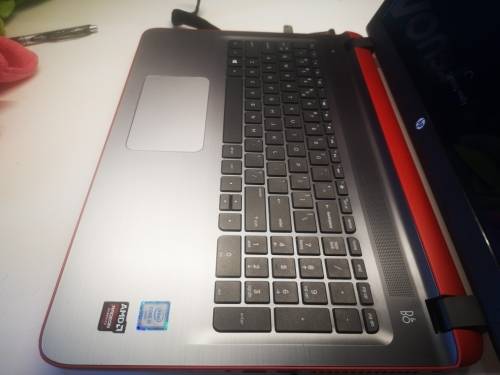 LIMITED EDITION*CAD/EDITING SPEC*HP PAVILION 15*i3-6100U*4GB RAM*1000GB HDD*RADEON R7*B&O PLAY*