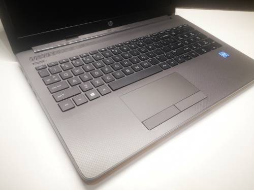 BRAND NEW-1010 CONDITION-HP 250 G7-N4020-9TH GEN4GB DDR4500GB HDD10 MONTHS WARRANTY