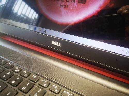 Graphic design/Engineering/Gaming*DELL INSPIRON 5559*i7-6500U*RADEON 4GB*8GB*1000GB*HD