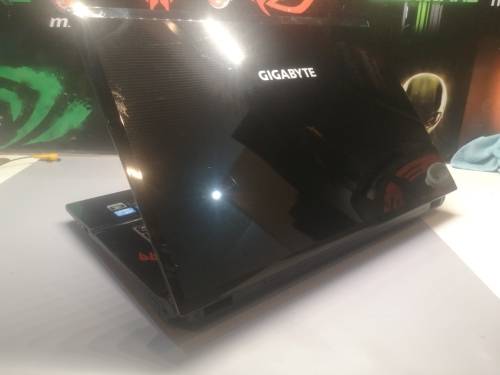 GIGABYTE GAMER!*17.3` HD+ BEAST*GIGABYTE Q1742*i7-2630QM*NVIDIA GT540M*6GB RAM*1000GB*SOUND BLASTER