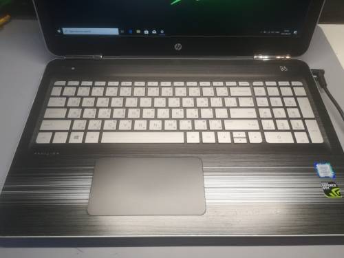 GAMING!*HP PAVILION GAMING*i7-6700HQ*QUAD CORE*NVIDIA GTX*8GB RAM*512GB SSD*FULL HD IPS*
