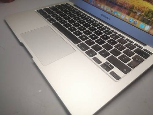 *APPLE MACBOOK AIR*2012*4GB*128GB SSD*HD4000*BACKLIT KEYBOARD