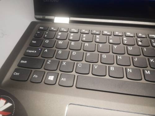 *LENOVO YOGA 310*TOUCHSCREEN*360` FLIP*N3350*4GB*1000GB HDD*