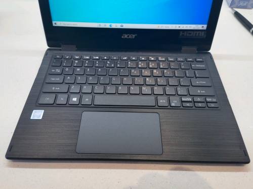 WHAT A BEAUTY!*ACER SPIN 1*8TH GEN N4000*4GB RAM*64GB SSD*TOUCHSCREEN*360` FLIP*10 HOURS BATTERY LIF