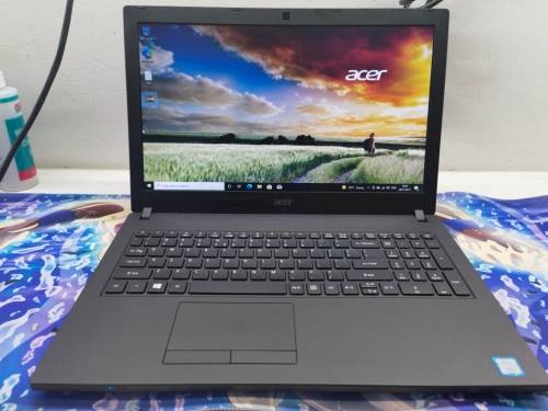 AS NEW!*ELITE ACER RANGE*VERY FAST!*ACER TRAVELMATE 2510*i7-8550U*8GB DDR4*256GB SSD*QUAD CORE