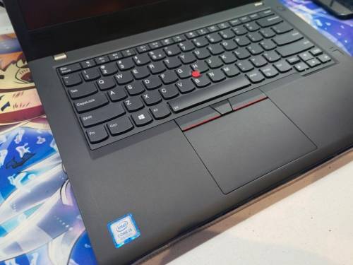 *Incredible Ultrabook*i5-8250u*8gb ddr4*256GB SSD*4G LTE*2 X BATTERY*BACKLIT*UHD620*