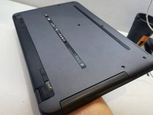 HIGH SPEC*HP 250 G5*i5-6200U*8GB RAM*500GB HDD*HD*HD 520*DVD*