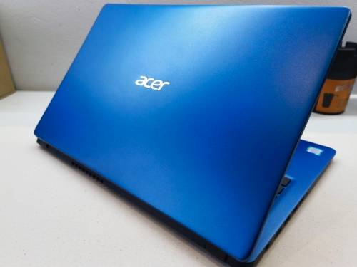 *BEAUTIFUL 8th GEN*ACER ASPIRE 3*i3-8130U*8GB RAM*1000GB*HD**8th gen i3