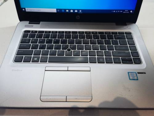 HP ELITEBOOK 840 G4*i5-7200U*8GB*500GB HDD*FULL HD DISPLAY*HD 620*4G LTE*BACKLIT KEYBOARD