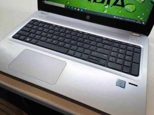 Engineering/Graphic Design/Gaming*HP PROBOOK 450 G4*I7-7500u*8GB*256GB SSD*1000GB HDD*NVIDIA 930MX*