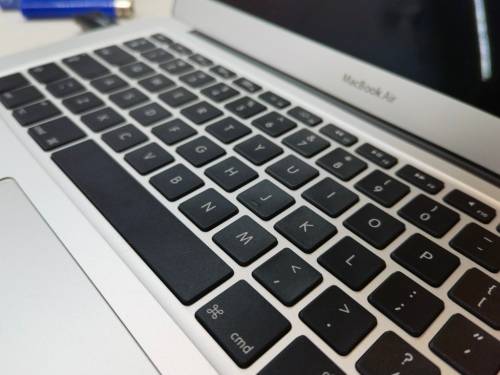 2017!*INCREDIBLE!!*ULTIMATE 2017 APPLE MACBOOK AIR i5*128GB SSD*4GB RAM*HD 6000 GRAPHICS