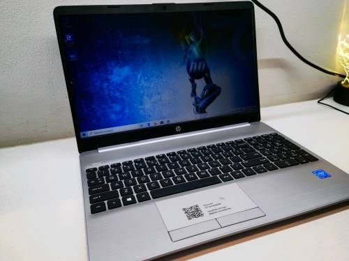 AS BRAND NEW*9.5/10 CONDITION-HP 250 G8-N4020-9TH GEN*4GB DDR4*500GB HDD*WARRANTY