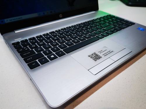 AS BRAND NEW*9.5/10 CONDITION-HP 250 G8-N4020-9TH GEN*4GB DDR4*500GB HDD*WARRANTY