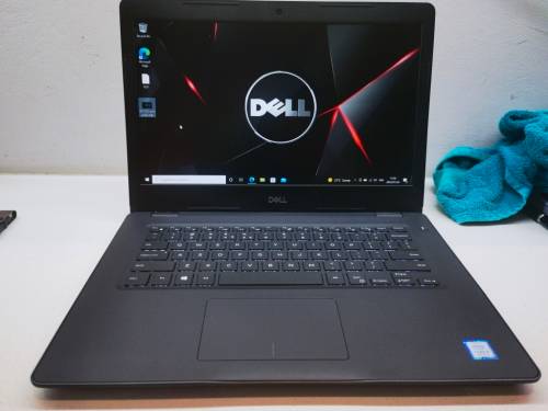BEAST!*8TH GEN*DELL LATITUDE 3490*i5-8250U*QUAD CORE*8GB DDR4*256GB SSD*FHD*UHD 620*